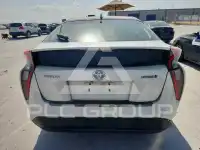 2016 Toyota PRIUS photo