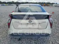 2016 Toyota PRIUS photo