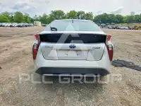 2016 Toyota PRIUS photo