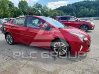 2016 Toyota PRIUS фото