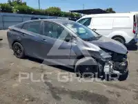 2016 Toyota PRIUS фото