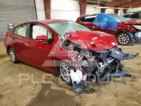 2016 Toyota PRIUS фото
