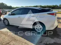 2016 Toyota PRIUS фото