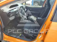 2016 Toyota PRIUS photo