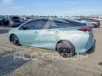 2016 Toyota PRIUS photo