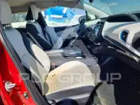 2016 Toyota PRIUS photo