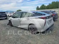 2016 Toyota PRIUS photo
