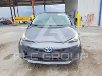 2016 Toyota PRIUS фото