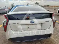 2016 Toyota PRIUS фото