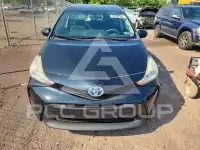 2016 Toyota PRIUS фото