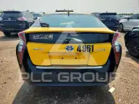 2016 Toyota PRIUS фото