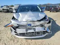 2016 Toyota PRIUS фото