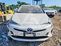 2016 Toyota PRIUS фото