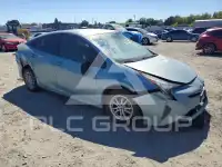 2016 Toyota PRIUS photo