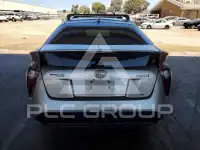 2016 Toyota PRIUS photo