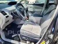 2016 Toyota PRIUS фото