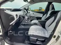 2016 Toyota PRIUS фото