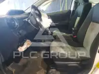 2016 Toyota PRIUS фото