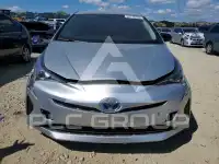 2016 Toyota PRIUS photo
