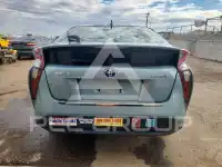 2016 Toyota PRIUS фото