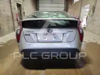 2016 Toyota PRIUS фото