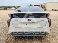 2016 Toyota PRIUS фото