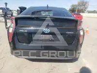 2016 Toyota PRIUS фото