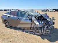 2016 Toyota PRIUS фото