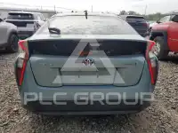 2016 Toyota PRIUS фото