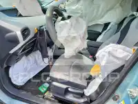 2016 Toyota PRIUS фото
