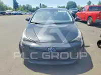 2016 Toyota PRIUS фото