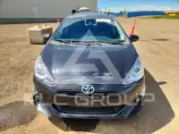 2016 Toyota PRIUS фото