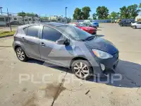 2016 Toyota PRIUS фото