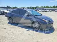 2016 Toyota PRIUS photo