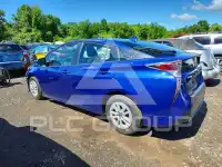 2016 Toyota PRIUS фото
