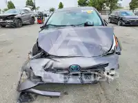 2016 Toyota PRIUS фото