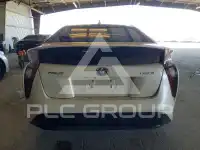 2016 Toyota PRIUS photo