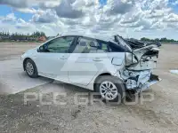 2016 Toyota PRIUS фото