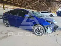 2016 Toyota PRIUS photo