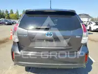 2016 Toyota PRIUS photo