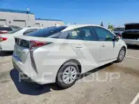 2016 Toyota PRIUS photo