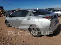 2016 Toyota PRIUS photo
