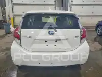 2016 Toyota PRIUS фото
