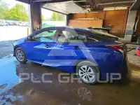2016 Toyota PRIUS фото
