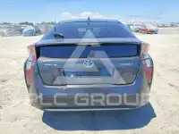 2016 Toyota PRIUS photo