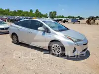 2016 Toyota PRIUS фото