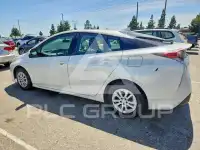 2016 Toyota PRIUS photo