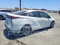 2016 Toyota PRIUS фото