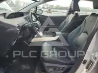 2016 Toyota PRIUS photo