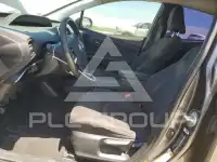 2016 Toyota PRIUS photo